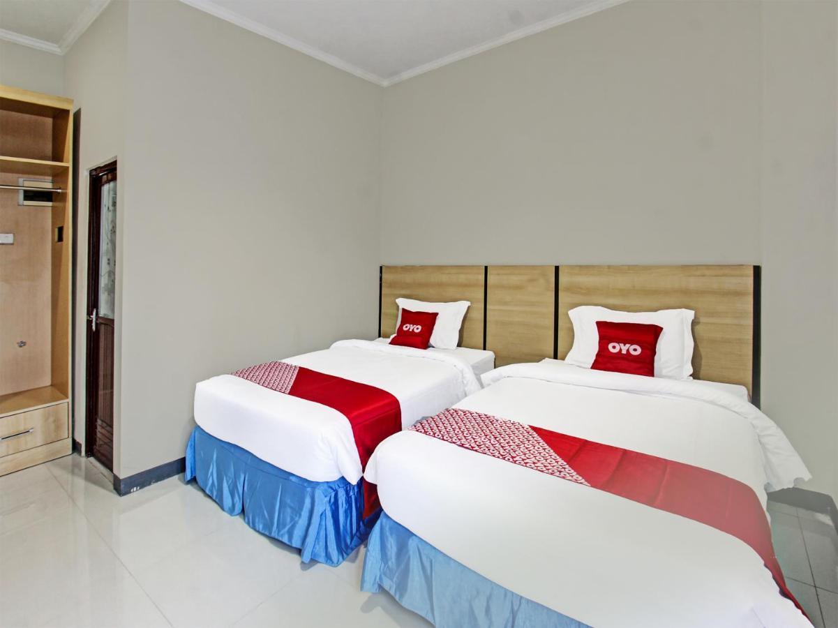 Oyo 91617 Hotel Mutiara Labuan Lombok Exterior foto